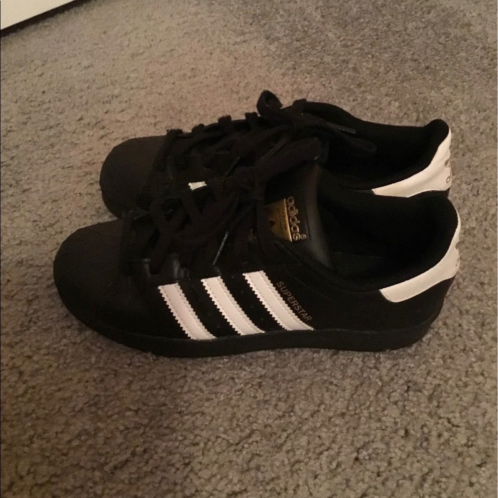 Adidas Superstar J